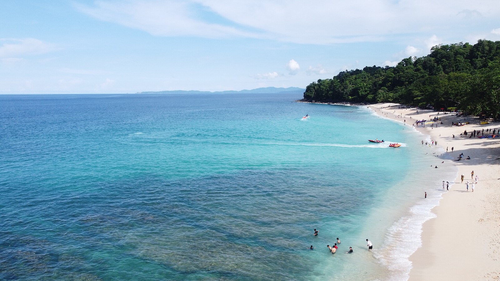 Likupang beaches: Paal, Pulisan and the islands of North Minahasa